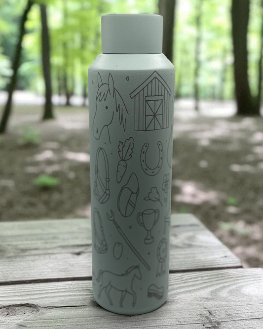 Doppelwandige Thermosflasche aus recyceltem Edelstahl