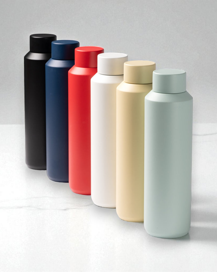 Doppelwandige Thermosflasche aus recyceltem Edelstahl