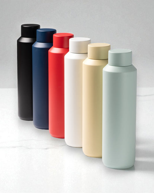 Doppelwandige Thermosflasche aus recyceltem Edelstahl