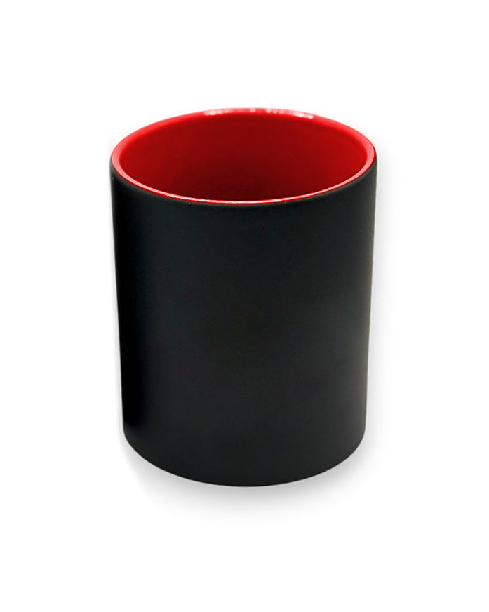 Keramikbecher mit matter Oberfläche
