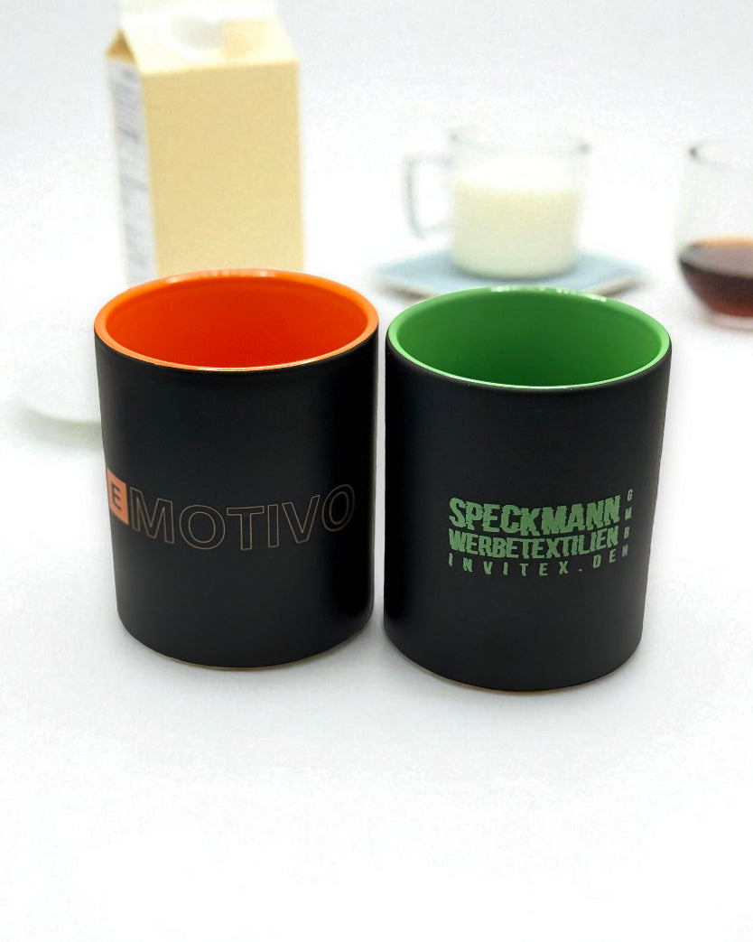 Keramikbecher mit matter Oberfläche