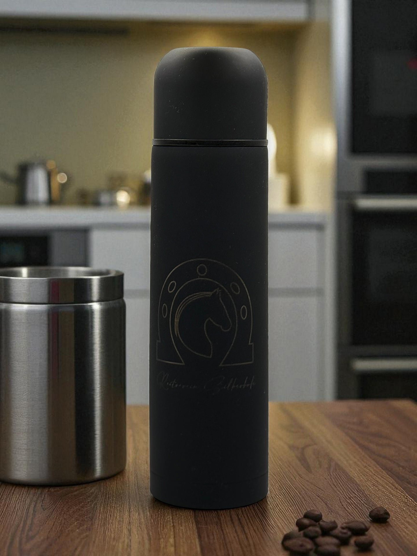 Doppelwandige Thermosflasche aus Edelstahl